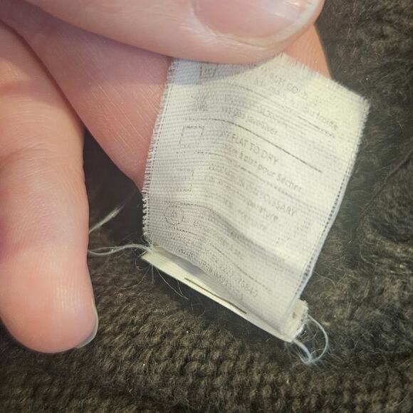 VINCE Olive Green Wool Blend Turtleneck Oversized Boxy Sweater Small Snap Accent - Picture 4 of 7